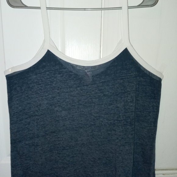 XL Navy Camisole - Picture 2 of 4